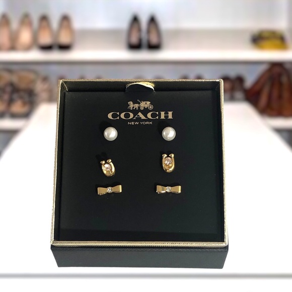 New Coach Earrings 3 Pc Matching Goldtone Pearl Bow Box Set - Picture 1 of 11